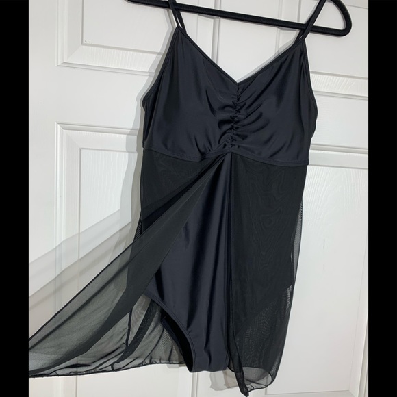 Black Fly-Away Swim Suit - Picture 1 of 8